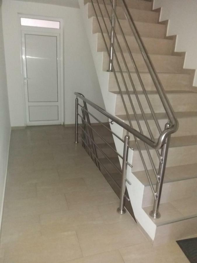 Mona&Mike Apartments Tivat Dış mekan fotoğraf